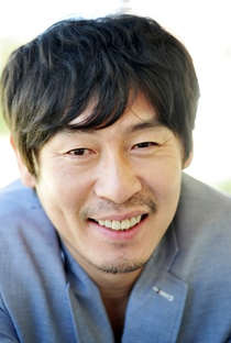 Sol Kyung-Gu - Poster 3