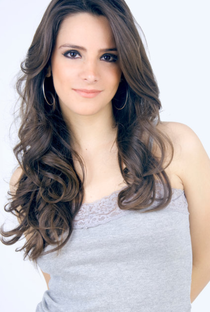 Mariana Cabral - Poster 1