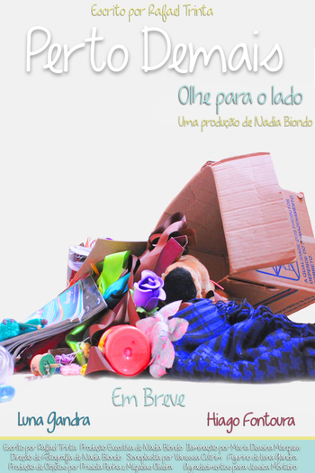 Poster de Curta Perto Demais (2013)