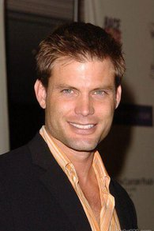 Casper Van Dien
