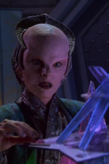 Poster de Episódio Chrysalis (1994)