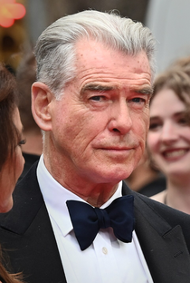 Pierce Brosnan - Poster 1