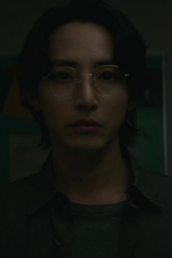 Poster de Episódio 안경 (2025)