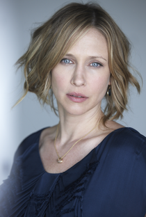 Vera Farmiga - Poster / Capa / Cartaz - Oficial 2