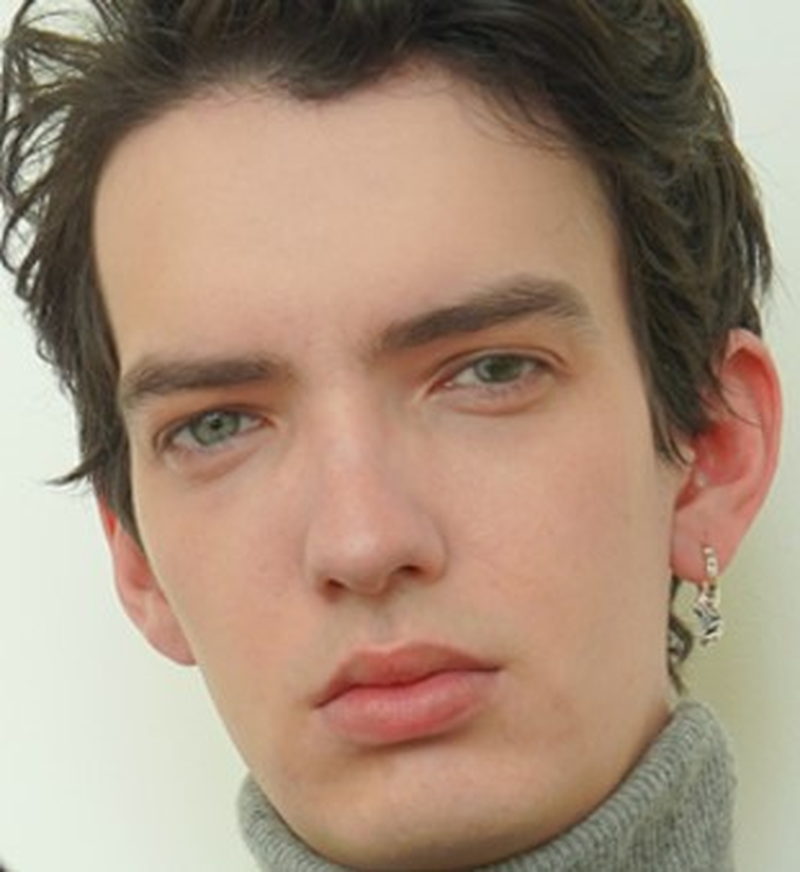 Kodi Smit-McPhee - Foto 1