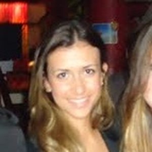 Foto de perfil de Marina Rezende