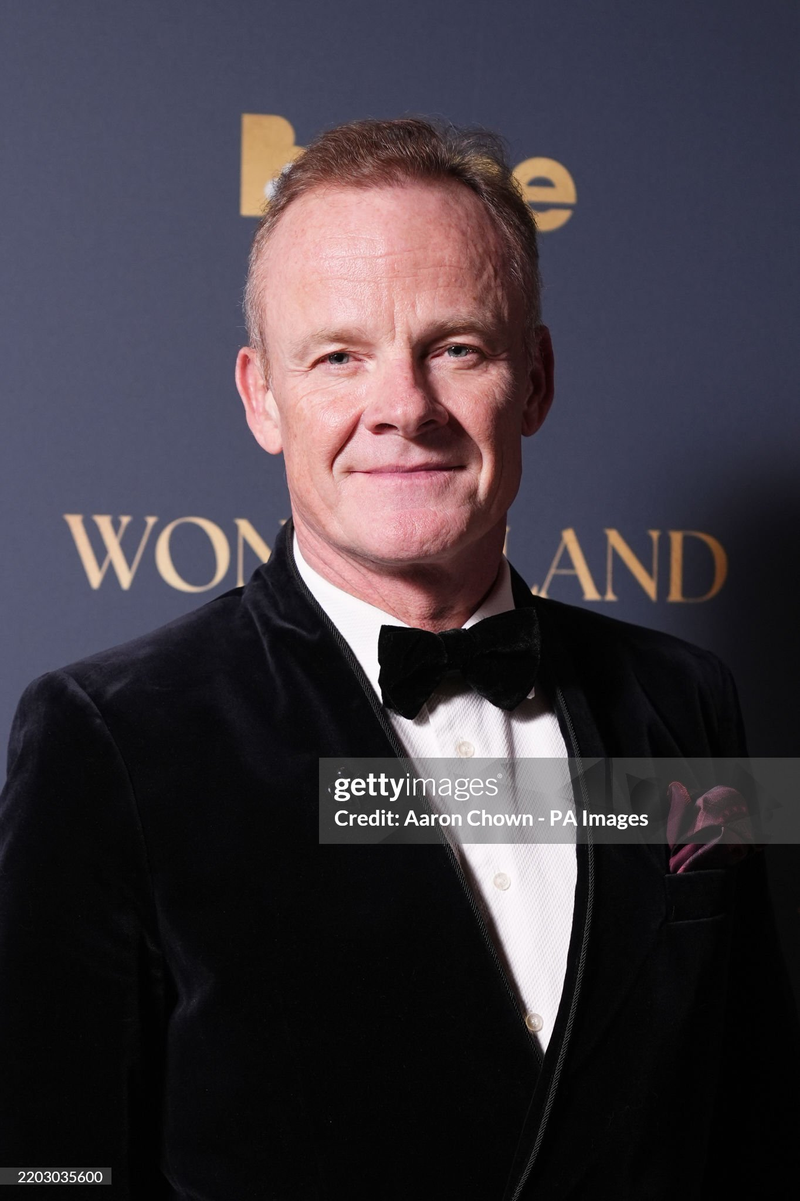 Alistair Petrie - Foto 1