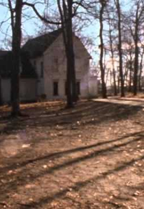 The Divided Trail: A Native American Odyssey (The Divided Trail: A Native American Odyssey)