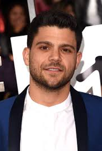 Jerry Ferrara - Poster 1