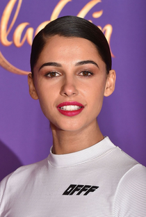 Naomi Scott - Poster / Capa / Cartaz - Oficial 4
