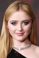 Kathryn Newton (I)