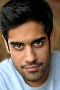 Sacha Dhawan - Poster / Capa / Cartaz - Oficial 3