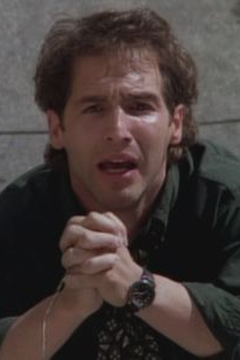 Poster de Episódio Martin Gets Lucky (1990)