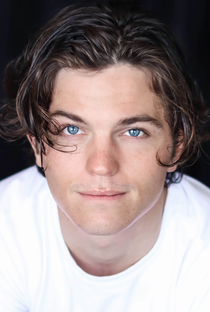 Tom Russell - Poster / Capa / Cartaz - Oficial 1