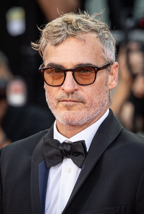 Joaquin Phoenix - Poster 1