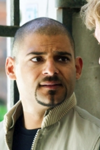 Poster de Episódio Ares (2) (2004)
