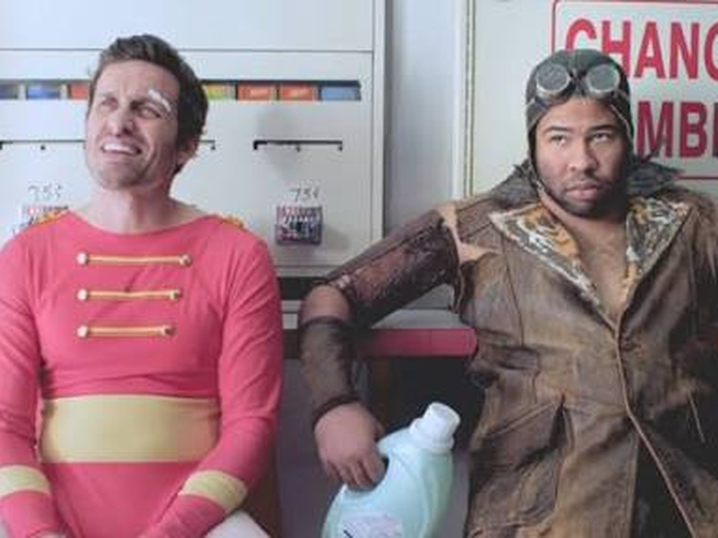 Foto 1 de The Sidekick