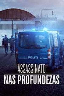 Assassinato nas Profundezas - Poster / Capa / Cartaz - Oficial 1