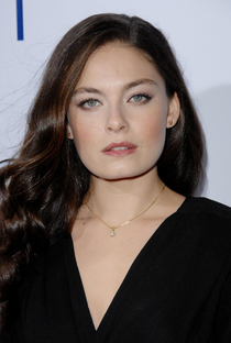 Alexa Davalos - Poster / Capa / Cartaz - Oficial 4