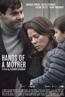 Hands of a Mother - Poster / Capa / Cartaz - Oficial 1
