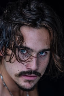 Nicolas Prattes - Poster 1