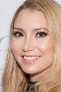 Katie McCabe (I) - Poster 1