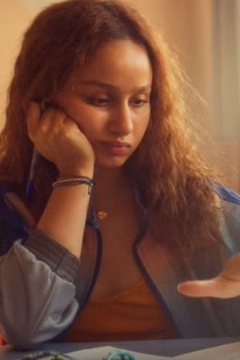 Poster de Episódio Une lycéenne comme les autres (2020)