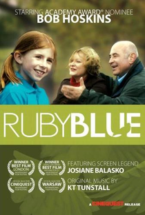 Ruby Blue - Poster / Capa / Cartaz - Oficial 1