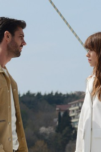 Poster de Episódio 9. Bölüm (2021)