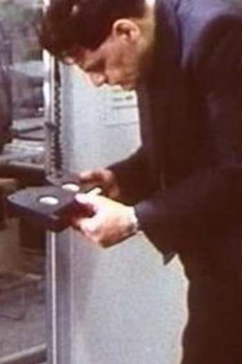 Poster de Curta LA VALSE DES MÉDIAS (1987)