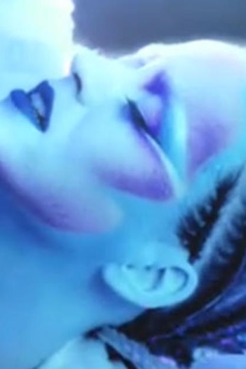  de Curta Katy Perry Feat. Kanye West: E.T. (2011)