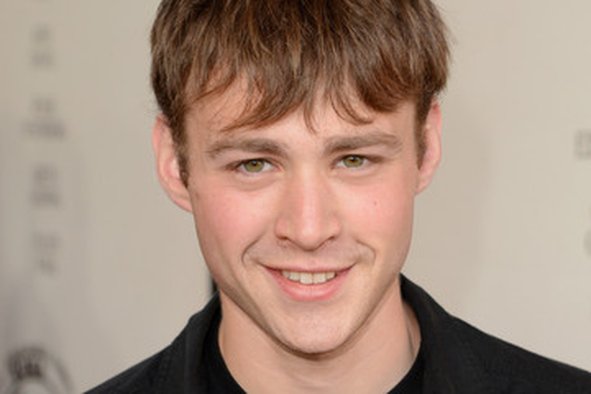 Emory Cohen - Foto 2