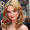 Lily James - Foto 1