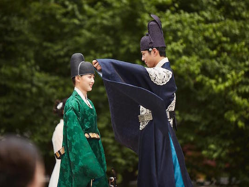 Foto 4 de Moonlight Drawn by Clouds