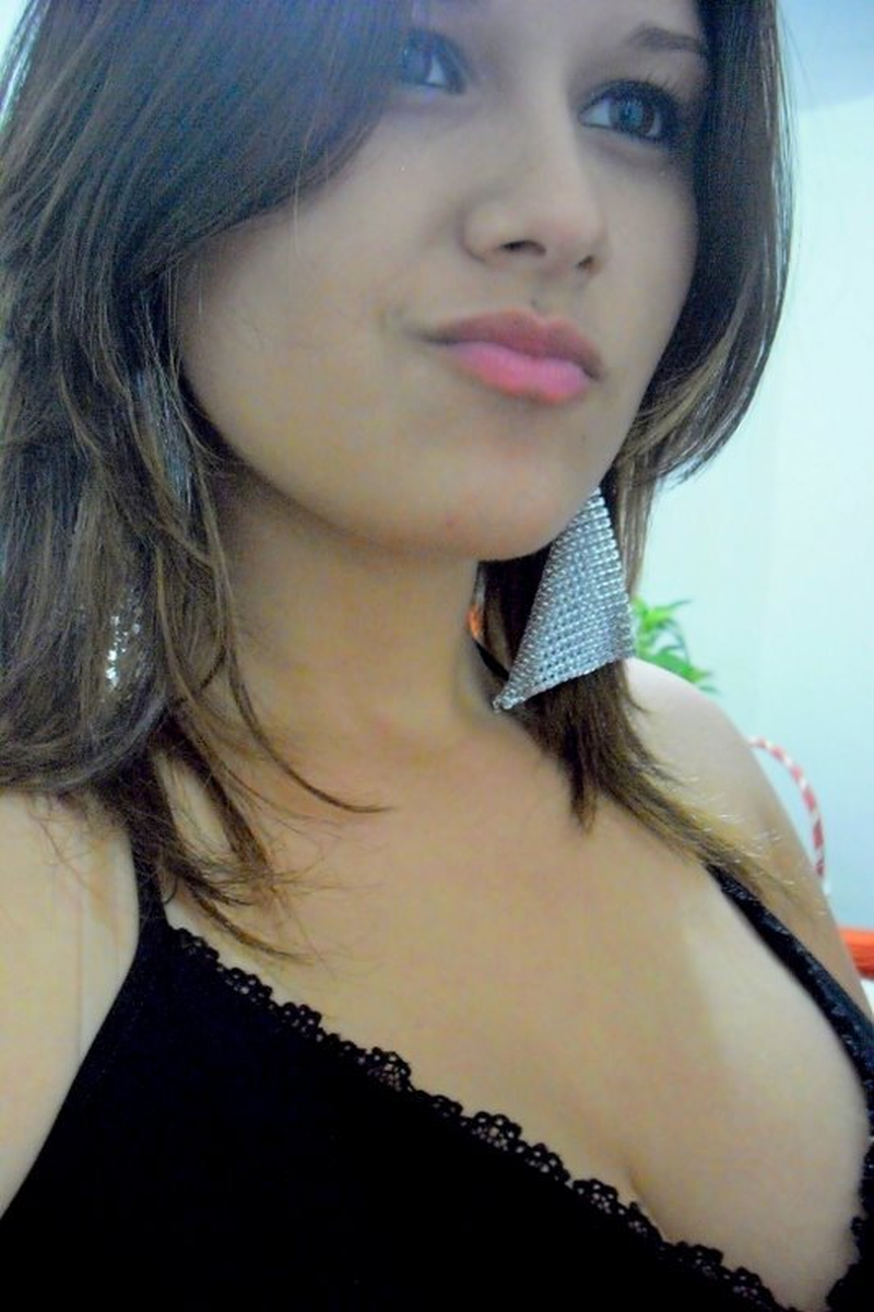 Bruna Albuquerque - Foto 1
