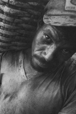 Aprisionados por promessas (Bound by Promises)