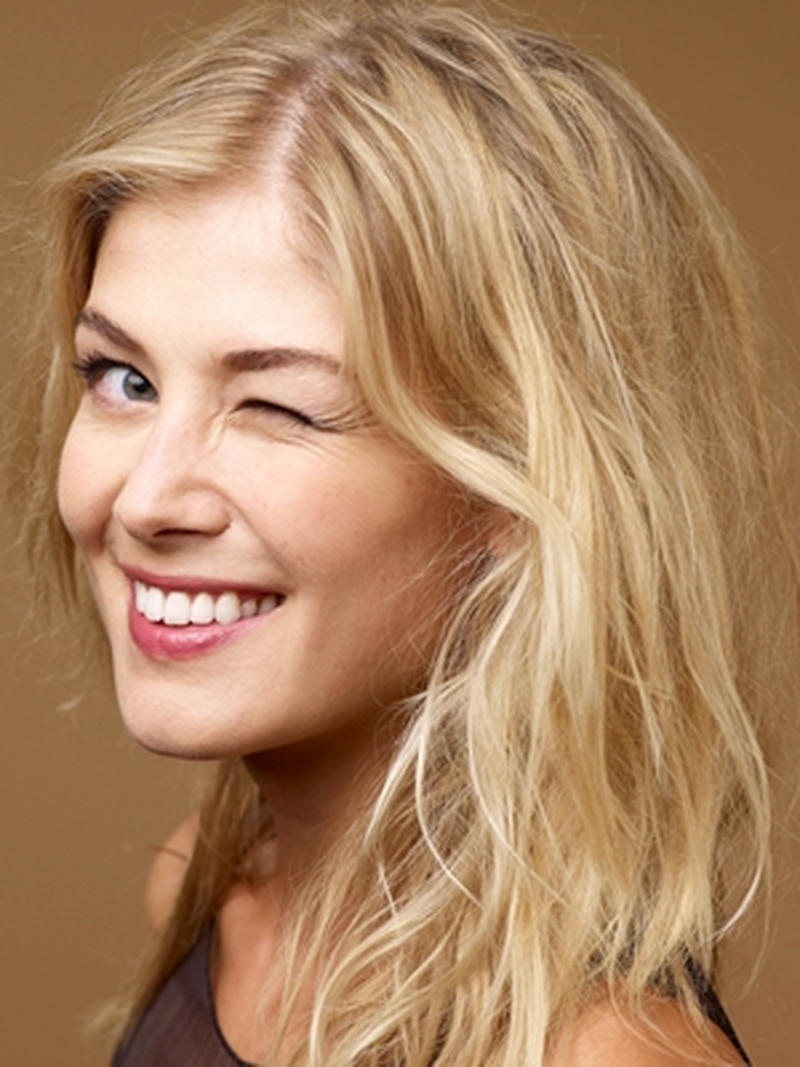 Rosamund Pike - Foto 20
